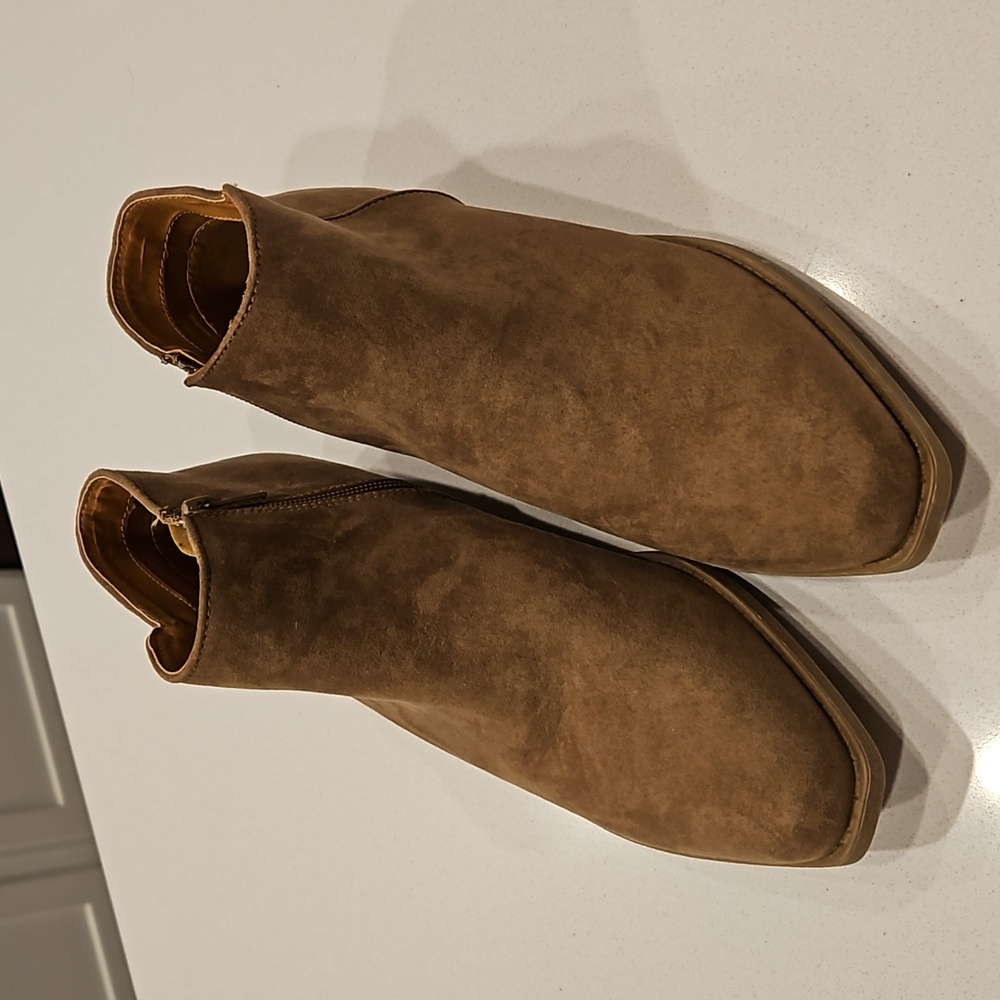 Qupid Booties